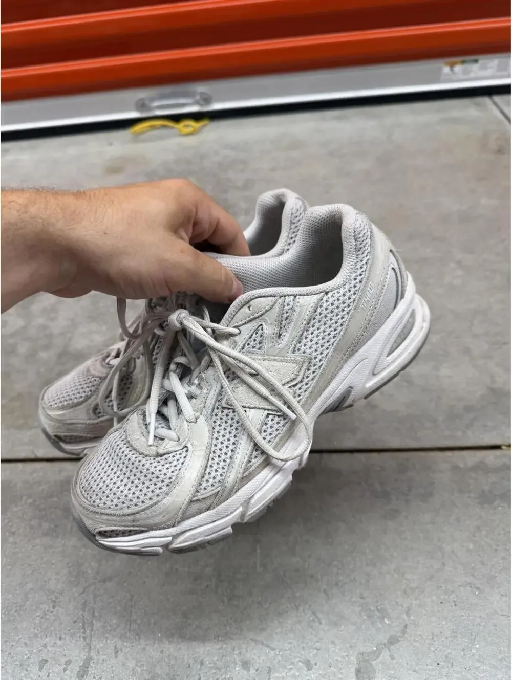 New balance 740v2 grey days chunky running gym shoes size 8 WOMENS / 6.5 MENS
